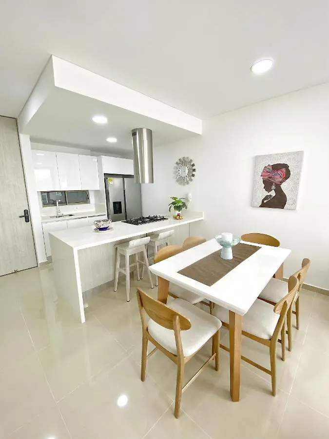 Apartamento Encantador Samaria Club de playa, 3 alcobas 6 personas Playa Privada Santa Marta