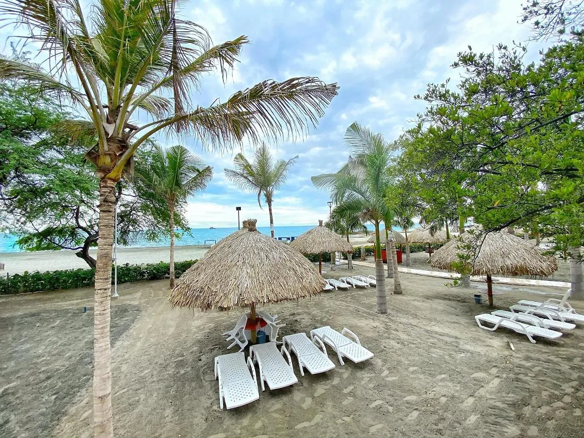 Apartamento Encantador Samaria Club de playa, 3 alcobas 6 personas Playa Privada Santa Marta