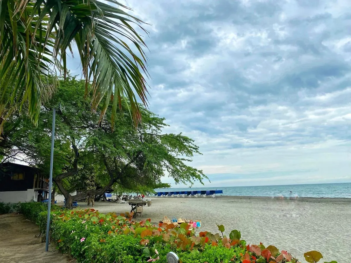 Apartamento Encantador Samaria Club de playa, 3 alcobas 6 personas Playa Privada Santa Marta