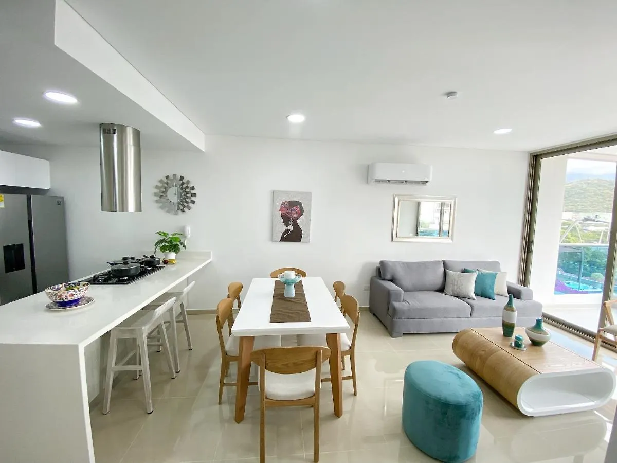 Apartamento Encantador Samaria Club de playa, 3 alcobas 6 personas Playa Privada Santa Marta