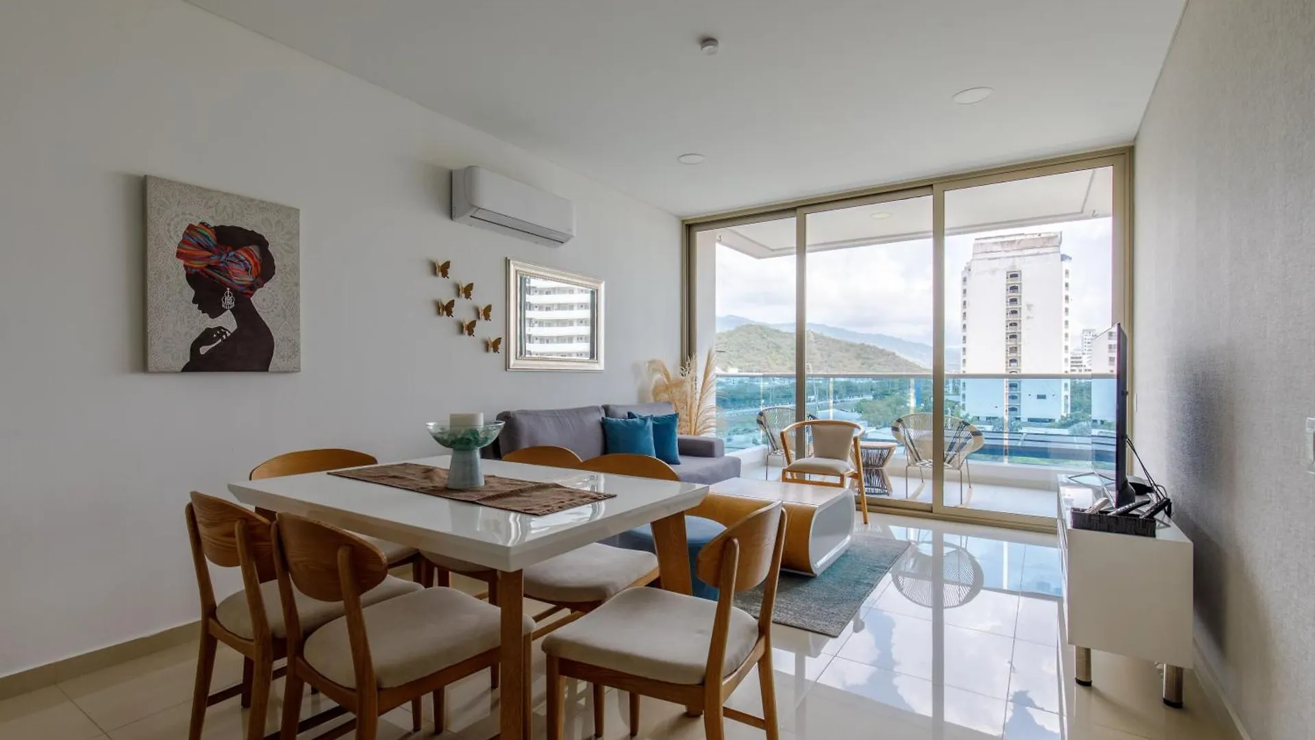 Apartamento Encantador Samaria Club de playa, 3 alcobas 6 personas Playa Privada Santa Marta