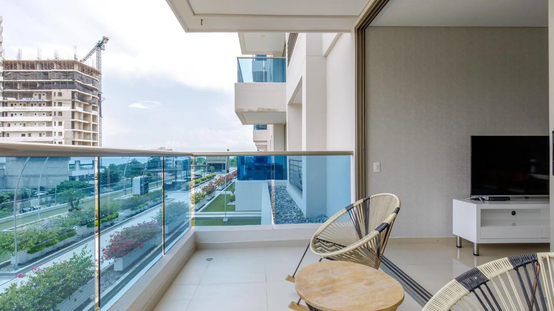 Apartamento Encantador Samaria Club de playa, 3 alcobas 6 personas Playa Privada Santa Marta